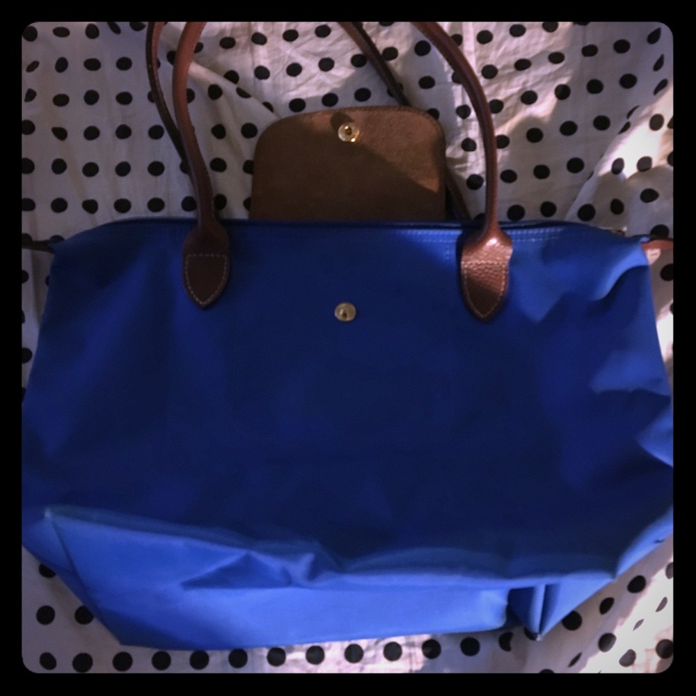 Medium Longchamp “le pilage”. Discontinued color!